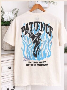 CVLA Patience Angel Blue Flame Graphic Tee XXL Cream Y2K Streetwear